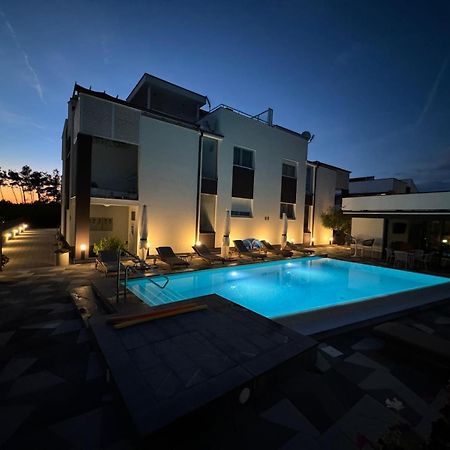 Apartments Laura 1 ปริฟลากา ภายนอก รูปภาพ